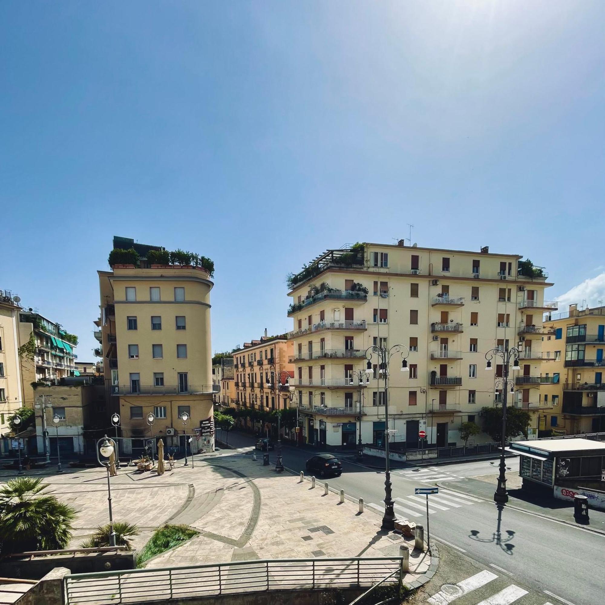 Bluceleste Salerno Centro 外观 照片